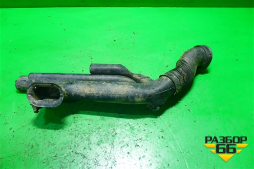 Патрубок воздушного фильтра (1.4л Z14XEP) (55351756) для Opel Astra H с 2004-2015г