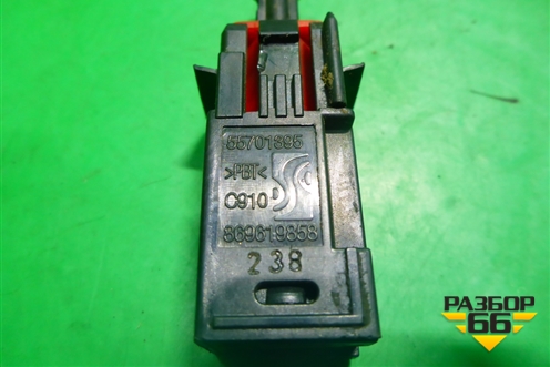 Датчик включения стопсигнала (55701395) для Lifan Breez с 2007г (Бриз)