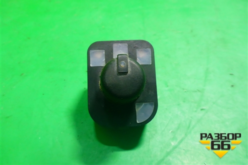 Переключатель регулировки зеркал (LAX3782070A2) для Lifan Breez с 2007г (Бриз)