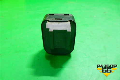 Переключатель регулировки зеркал (LAX3782070A2) для Lifan Breez с 2007г (Бриз)