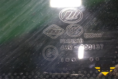 Стекло глухое правое (седан) (L5406201) для Lifan Breez с 2007г (Бриз)