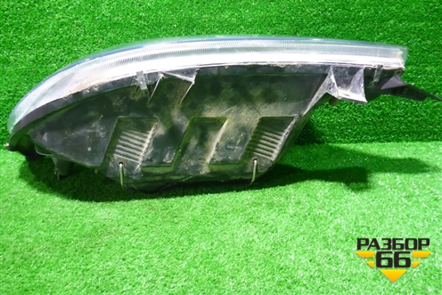 Фара правая (после 2000г галоген) (9018202761) для Mercedes Benz Sprinter W901-905 с 1995-2006г
