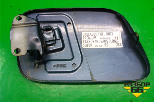 Лючок бензобака (7L6809905B) для Volkswagen Touareg c 2002-2010г