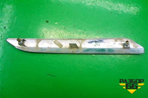 Накладка переднего бампера правая (9682198577) для Citroen C5 с 2008г