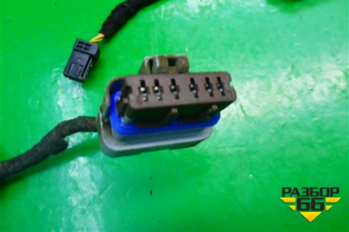 Проводка двери правой (9684767280) для Citroen C5 с 2008г