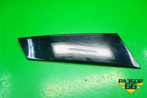 Накладка (задней правой стойки) (9684083277) для Citroen C5 с 2008г