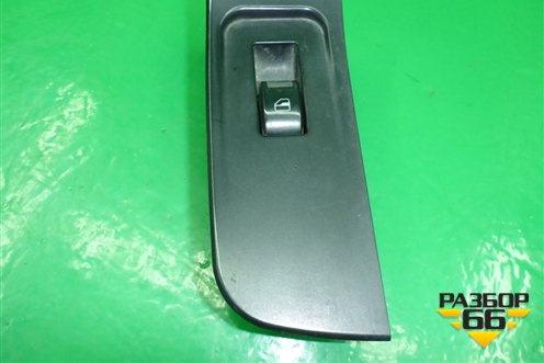 Кнопка стеклоподъёмника (T113746150) для Chery M-11 с 2010-2015г (М11)