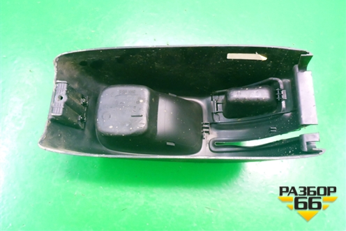 Консоль (задняя) (96250374) для Peugeot 206 с1998г