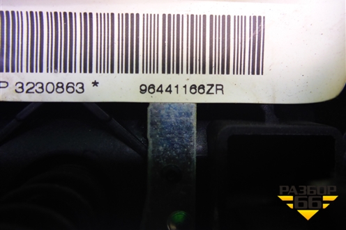 Подушка безопасности в рулевое колесо (96441166ZR) для Peugeot 206 с1998г