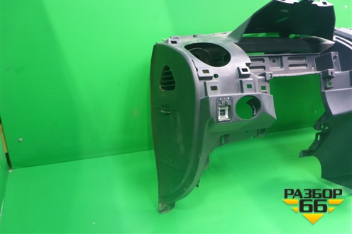 Торпедо под AIR BAG без AIR BAG для Great Wall Hover H3 с 2005г