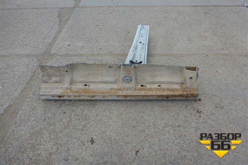 Порог со стойкой правый для Land Rover Discovery 3 с 2004-2009г (Дискавери)