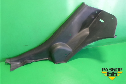 Обшивка стойки задняя нижняя правая (BN8V68761) для Mazda Mazda 3 (BK) с 2003-2009г 