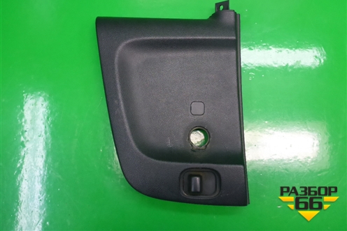 Накладка двери задней левой (836114D000) для Kia Carnival с 2005-2014г