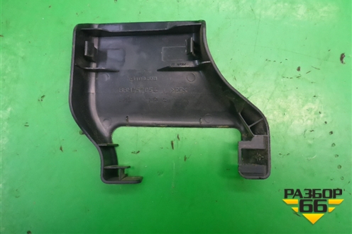 Накладка внутренняя (переднего правого сиденья) (BBM257054) для Mazda Mazda 3 (BM) с 2013-2019г