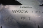 Накладка внутренняя (переднего правого сиденья) (BBP357051) для Mazda Mazda 3 (BM) с 2013-2019г