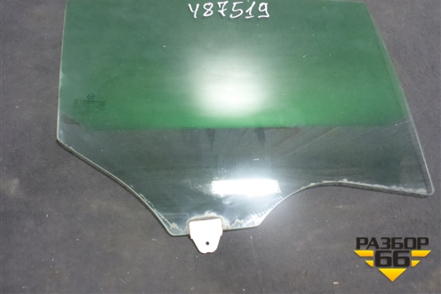 Стекло двери задней правой (BHN172510) для Mazda Mazda 3 (BM) с 2013-2019г