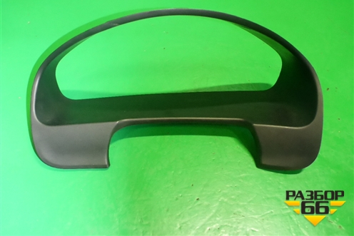 Накладка на щиток приборов (MN166434) для Mitsubishi Grandis с 2004г (Грандис)