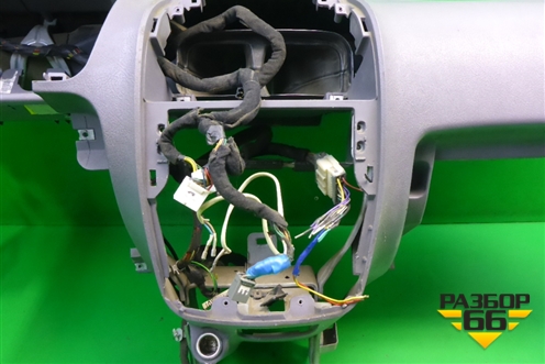 Торпедо не под AIR BAG для Hyundai Aсcent с 2000г