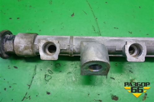 Рейка топливная рампа (2.0л G4GC) для Hyundai Tucson с 2004-2010г