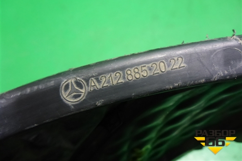 Решетка в передний бампер правая (A2128852022) для Mercedes Benz E-Klass W212 с 2009-2016г