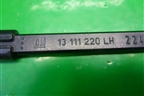 Поводок стеклоочистителя правый (13111220) для Opel Astra H с 2004-2015г
