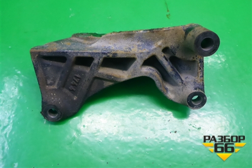 Кронштейн двигателя правый (1.6л Z16XEP) (13189381) для Opel Astra H с 2004-2015г