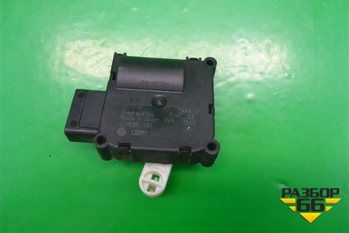 Моторчик заслонки отопителя (4F0820511A) для Audi A6 (C6) с 2004-2011г