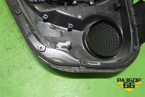 Обшивка двери задней правой под электрику (83700SZNA01239) для Acura ZDX с 2009-2013г