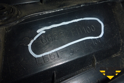 Решетка стеклоочистителей правая для Infiniti Infiniti M35/45 (Y50) с 2004-2009г (66862EX100)