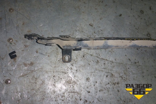 Панель передняя (верхняя часть) (62290ED000) для Infiniti Infiniti M35/45 (Y50) с 2004-2009г