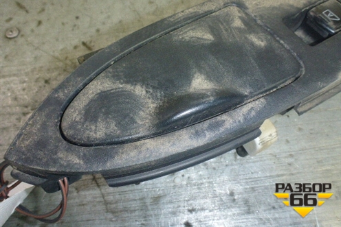 Кнопка стеклоподъёмника задняя правая для Infiniti Infiniti M35/45 (Y50) с 2004-2009г