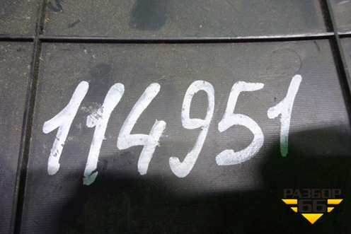 Накладка на торпедо правая (боковая) (68420EH100) для Infiniti Infiniti M35/45 (Y50) с 2004-2009г