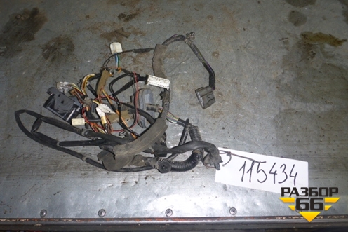 Проводка двери передней правой для Infiniti Infiniti M35/45 (Y50) с 2004-2009г (24124EH103CF)