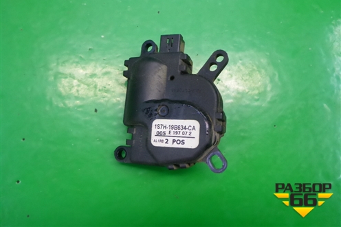 Моторчик заслонки отопителя (1S7H19B634CA) для Ford Fusion с 2002г