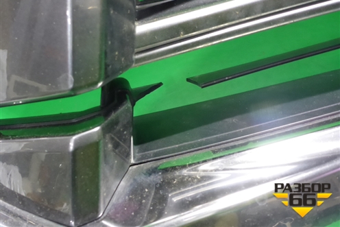 Решетка радиатора (5311160B30) для Lexus LX-570 с 2015г (ЛХ)