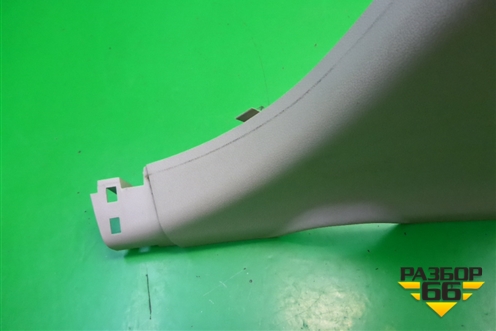 Обшивка стойки центральная нижняя правая (EG2168220) для Mazda CX 7 с 2006-2012г