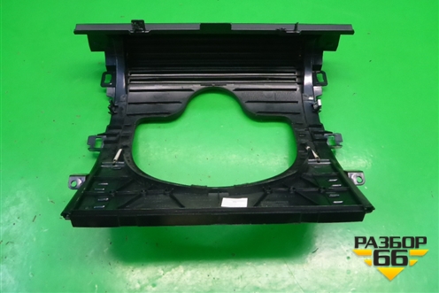 Кожух рулевой колонки (внутренний) (AH223530AB) для Land Rover Range Rover Sport с 2005-2012г
