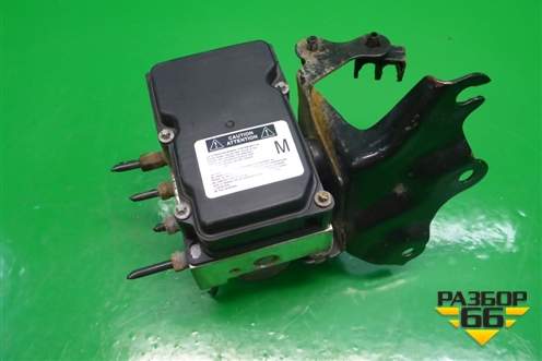 Блок ABS (4451002110) для Toyota Auris с 2006-2012г