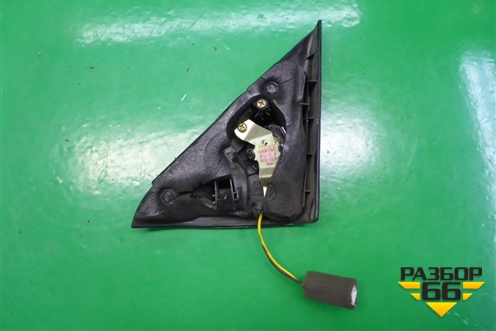 Накладка двери передней левой уголок для Hyundai Sonata-5 с 2001г (Соната)