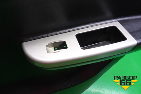 Обшивка двери задней правой под электрику (седан) для Lifan Breez с 2007г (Бриз)