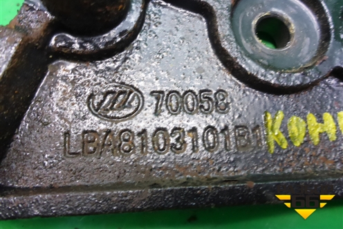 Кронштейн компрессора кондиционера (LBA8103101B1) для Lifan Breez с 2007г (Бриз)