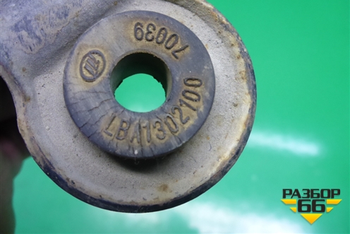 Кронштейн радиатора верхний (LBA1302100) для Lifan Breez с 2007г (Бриз)