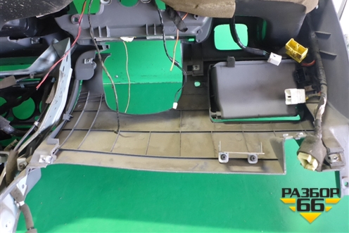 Торпедо не под AIR BAG для Hyundai Aсcent с 2000г