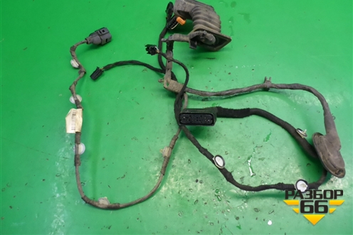 Проводка двери задней правой для Volkswagen Jetta с 2005-2011г