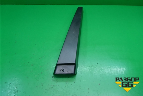 Накладка стойки (центральной левой) (8200073435) для Renault Megane 2 с 2002-2009г