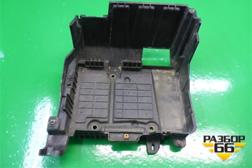 Ящик под аккумулятор (8200467409) для Renault Megane 2 с 2002-2009г