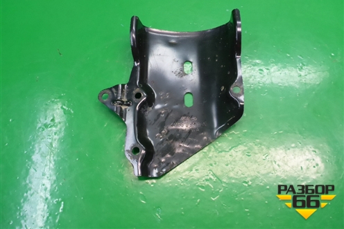Защита компрессора кондиционера (4M5G19E918AE) для Volvo S40 с 2004-2012г