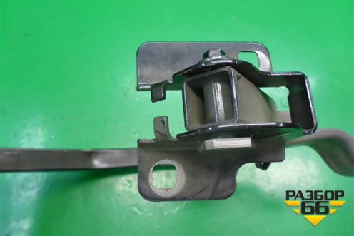 Петля крышки багажника правая для Renault Logan с 2004-2015г