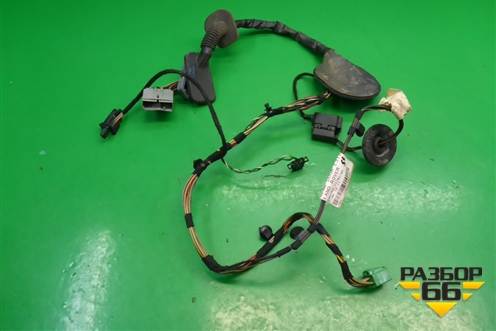 Проводка двери задней правой (YMM502621) для Land Rover Discovery 3 с 2004-2009г