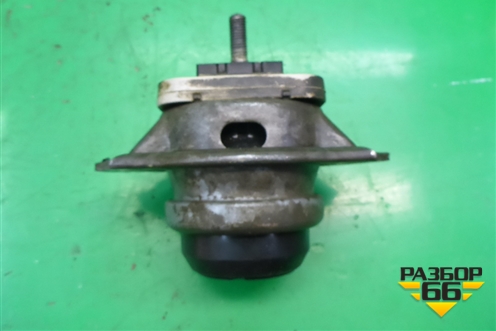 Опора двигателя (2.7л 276DT) (KKB500441G) для Land Rover Discovery 3 с 2004-2009г